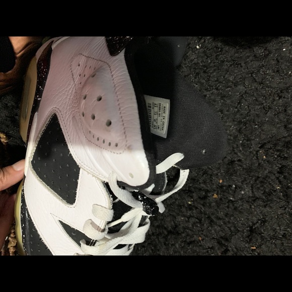 Jordan 6 “Oreo” Size 8. Used No box. - Picture 5 of 7